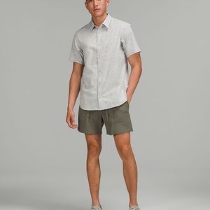 Airing Easy Short Sleeve Shirt - Size Large